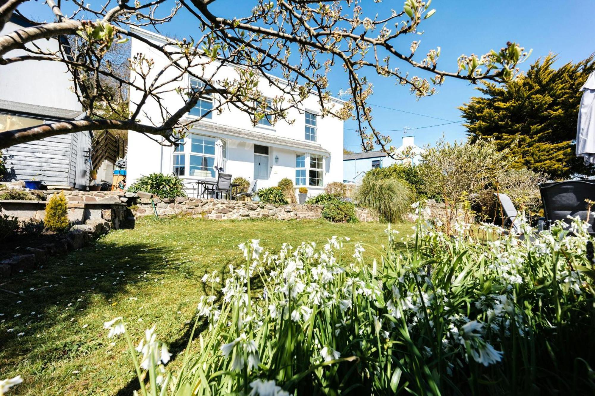 Sea Salt Tenby Exterior photo